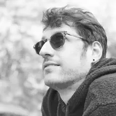 Ouve Jon Wolff, vê vídeos de música, lê a biografia, vê as datas da digressão e muito mais!