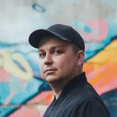 Listen to DJ Winn, watch music videos, read bio, see tour dates & more!