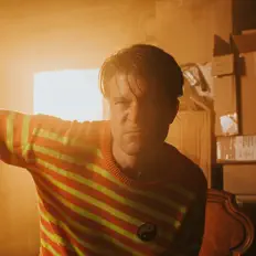 Ouve Human Kebab, vê vídeos de música, lê a biografia, vê as datas da digressão e muito mais!