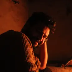 Ouve Bhuwin, vê vídeos de música, lê a biografia, vê as datas da digressão e muito mais!