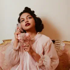 Listen to Amelia Janette, watch music videos, read bio, see tour dates & more!