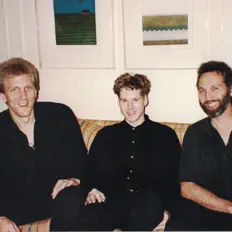 Escucha a WBFNJ, mira vídeos musicales, lee la biografía, consulta fechas de giras y mucho más.