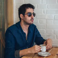 Serdar Demirを聴いたり、ミュージックビデオを鑑賞したり、経歴やツアー日程などを確認したりしましょう！