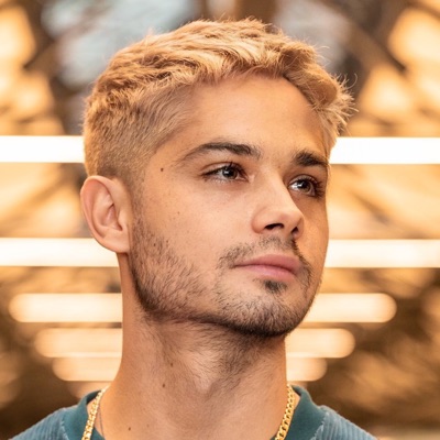 Listen to Alex Lur, watch music videos, read bio, see tour dates & more!