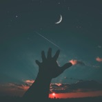 It's 4 a.m. And I Can't Sleep - Single