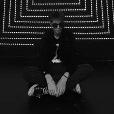 Listen to Je$e, watch music videos, read bio, see tour dates & more!