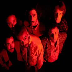 Posłuchaj wykonawcy Ona Mota, obejrzyj teledyski, przeczytaj biografię, zobacz daty tras koncertowych i nie tylko!