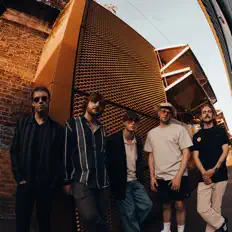 Ascolta The Rotanas, guarda video musicali, leggi la biografia, vedi le date del tour & altro!