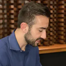 聆聽 Armen Ghazarian、觀看音樂影片、閱讀小傳、查看巡演日期等！