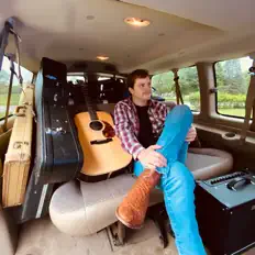 Listen to Hunter Hathcoat, watch music videos, read bio, see tour dates & more!