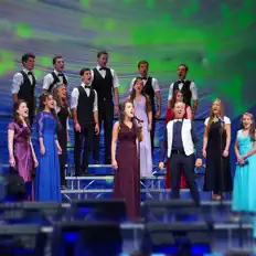 Listen to Familie Sasek, watch music videos, read bio, see tour dates & more!