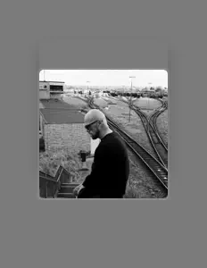 Старый Палата для Иностранцев सुनें, म्यूज़िक वीडियो देखें, बायो पढ़ें, दौरे की तारीखें और बहुत कुछ देखें!