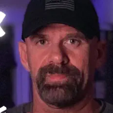 Dave Ewing dinle, müzik videolarını izle, biyografisini oku, tur tarihlerini ve daha fazlasını gör!