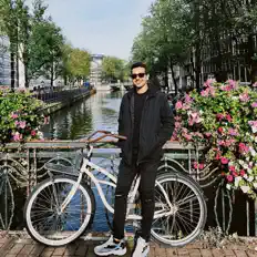 Ascolta OWSLA, guarda video musicali, leggi la biografia, vedi le date del tour & altro!