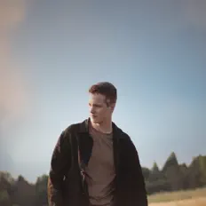 Dengarkan Lars Schmidt, tonton video musik, baca bio, lihat tanggal tur & lainnya!