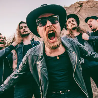 Listen to Detset, watch music videos, read bio, see tour dates & more!
