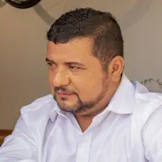 Listen to Manfredy Solis, watch music videos, read bio, see tour dates & more!