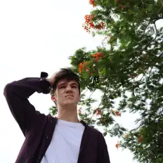 Ouve Huph, vê vídeos de música, lê a biografia, vê as datas da digressão e muito mais!