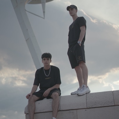 Millionaire (feat. Gabri) - Single