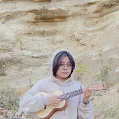 聆聽 Livya、觀看音樂影片、閱讀小傳、查看巡演日期等！