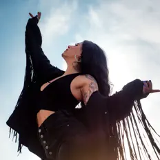 Escucha a Sn0w Silver, mira videos musicales, lee su biografía, consulta las fechas de las gira y más.