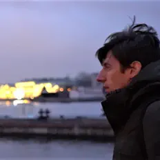 Если Вверх सुनें, म्यूज़िक वीडियो देखें, बायो पढ़ें, दौरे की तारीखें और बहुत कुछ देखें!