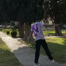 Luister naar Magazine, bekijk muziekvideo's, lees de bio, bekijk de tourdata, en meer!