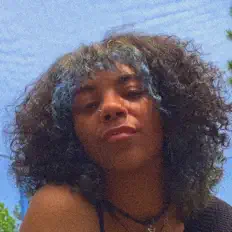 Ghosti: песни, клипы, биография, даты выступлений и многое другое.