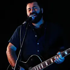 收听 Nathan Drake、观看音乐视频、阅读小传、查看巡演日期等 ！