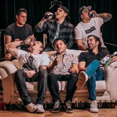 Listen to Suprema Corte Del Norte, watch music videos, read bio, see tour dates & more!