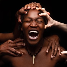 Madzikirira (feat. Willis Wataffi) Lisayi