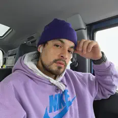 Ascolta JT Maple, guarda video musicali, leggi la biografia, vedi le date del tour & altro!