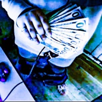 06 Gucci - Single - 6moods