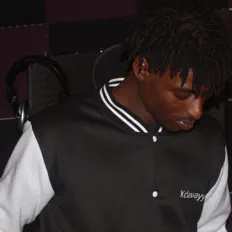 Ακούστε περιεχόμενο από Kdawayy, παρακολουθήστε μουσικά βίντεο, διαβάστε το βιογραφικό, δείτε ημερομηνίες περιοδείας, και πολλά ακόμη!