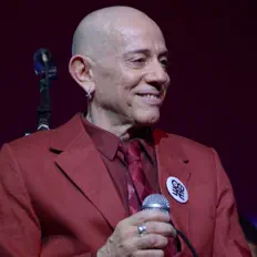 Ouve Antonio Carlos Falcao, vê vídeos de música, lê a biografia, vê as datas da digressão e muito mais!