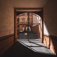 Hai să ne oprim - Single - Sebyan