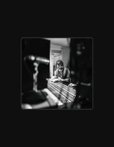 Ouve Jesse Siebenberg, vê vídeos de música, lê a biografia, vê as datas da digressão e muito mais!