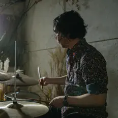 Dengarkan Shinya Fukumori, tonton video musik, baca bio, lihat tanggal tur & lainnya!