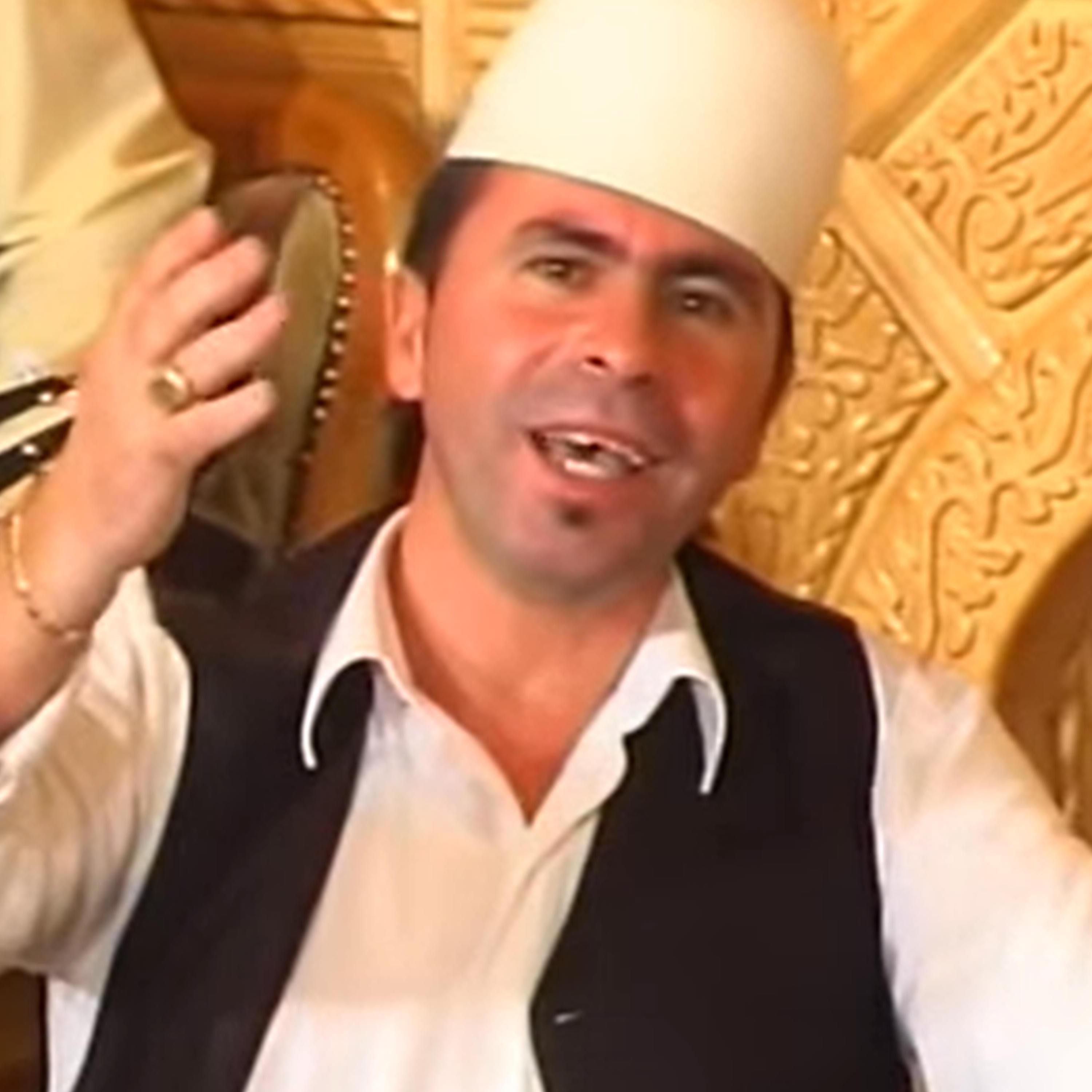 Mhill Krasniqi & Grupi - BOLL E MIRË QË DEL NË BASHQE