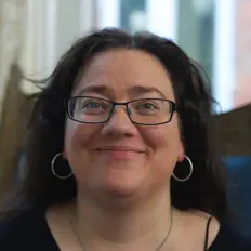 Mary Ann Tedstone Gloverを聴いたり、ミュージックビデオを鑑賞したり、経歴やツアー日程などを確認したりしましょう！
