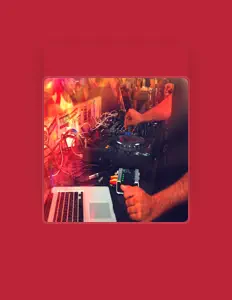 Fanji Mamonto을(를) 듣고, 뮤직 비디오를 보고, 약력을 읽고, 투어 일정 등을 확인하세요!