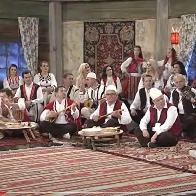 Musteqet burrat i kan leshue (feat. Vjollca Luka) - Single