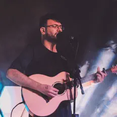 Dengarkan Philipe Daniel, tonton video musik, baca bio, lihat tanggal tur & lainnya!