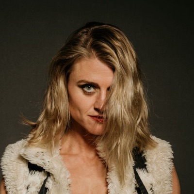 Listen to Jovana Lee, watch music videos, read bio, see tour dates & more!