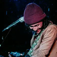 Écoutez Warung Ranting, regardez des vidéoclips, lisez la biographie, consultez les dates de tournée et plus encore !