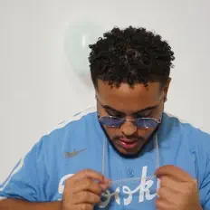 Dengarkan Lvjaderz, tonton video musik, baca bio, lihat tanggal tur & lainnya!