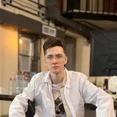 Ascolta JesusAVGN, guarda video musicali, leggi la biografia, vedi le date del tour & altro!