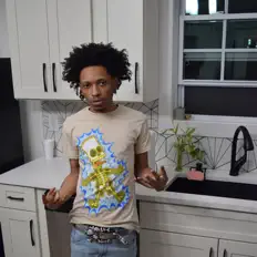 收听 Droobiie、观看音乐视频、阅读小传、查看巡演日期等 ！