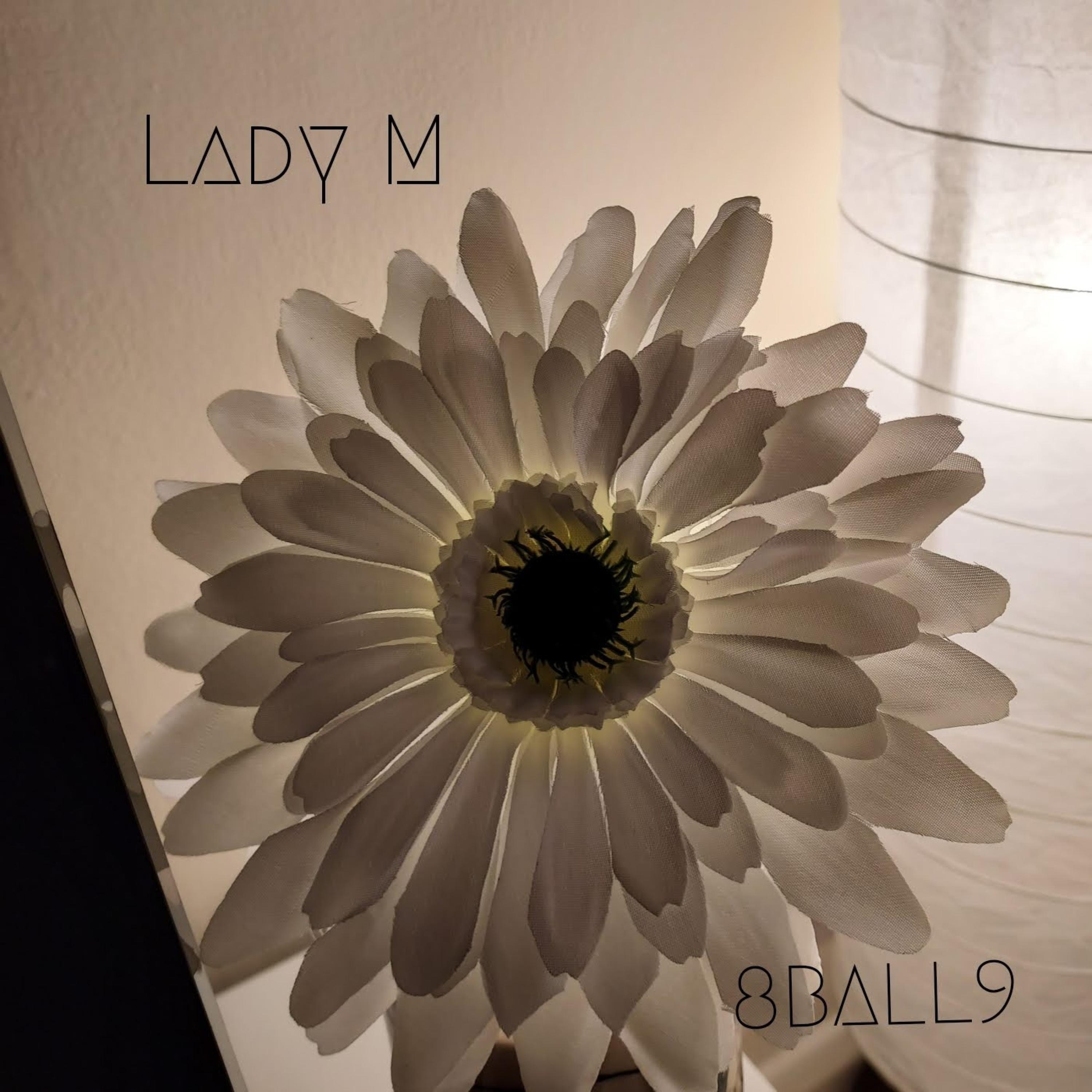Lady M - Single