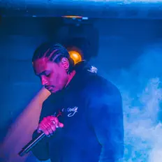 Dengarkan Sky Johnson, tonton video musik, baca bio, lihat tanggal tur & lainnya!